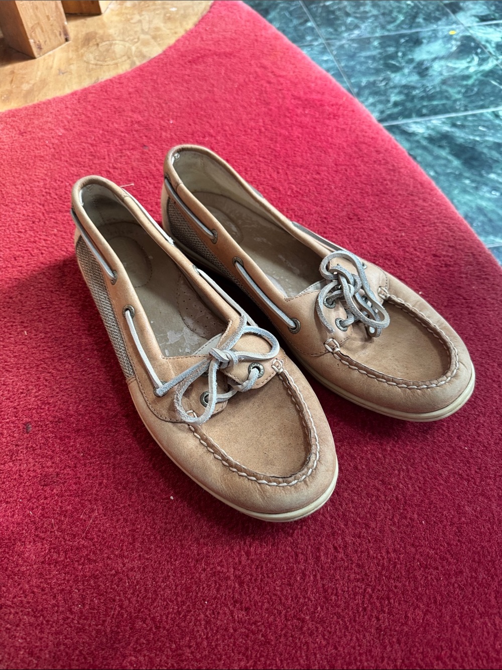 Sperry Women's Tan Leather Moccasin Boat Shoes size 10 vintage og style